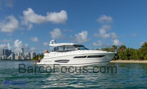 Regal 38 Grande Coupe avaliação e ficha técnica